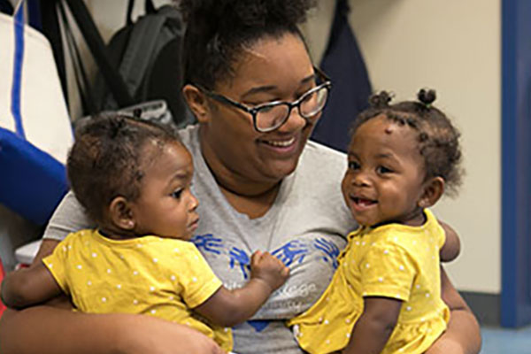 babies with teacher